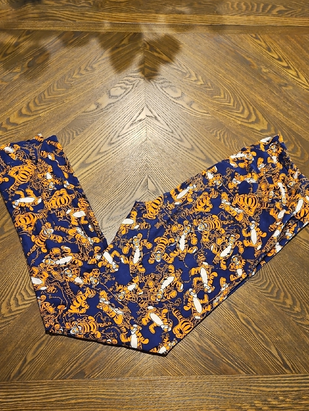 LuLaRoe Disney Tigger Navy Blue and Orange Tigger Print Leggings